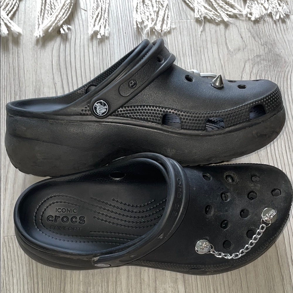 CROCS - Picture 2 of 4